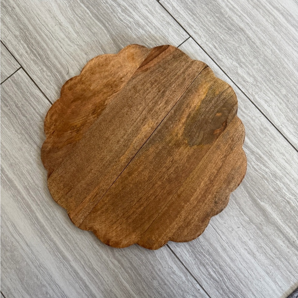 Scalloped Wooden Serving Tray Cheese Charcuterie Board Hand Made round flower